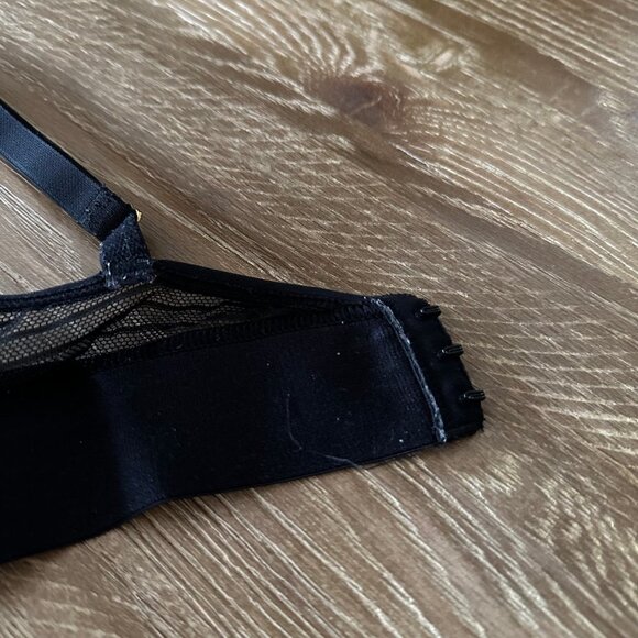 Lively The Stripe Mesh Bralette - Picture 4 of 5